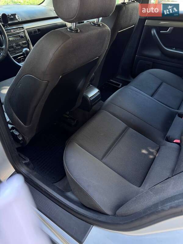 Седан Audi A4 2002 в Запорожье