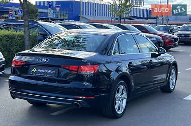 Седан Audi A4 2016 в 