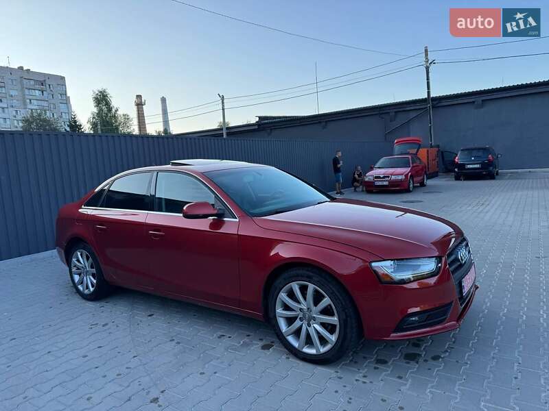 Седан Audi A4 2013 в Житомире