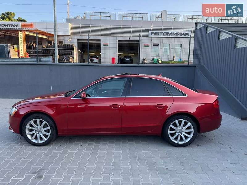 Седан Audi A4 2013 в Житомире