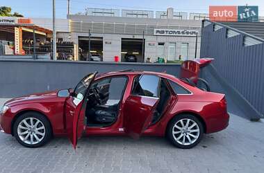 Седан Audi A4 2013 в 