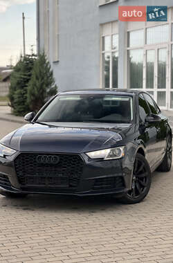 Седан Audi A4 2017 в Житомирі