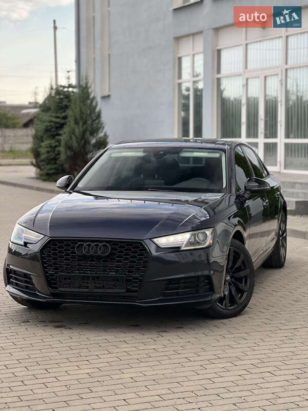 Audi A4 2017