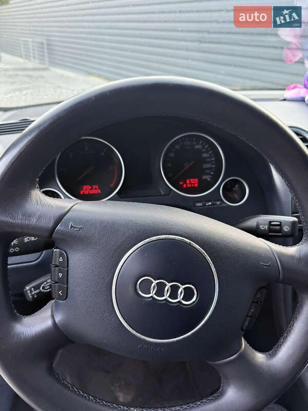 Кабриолет Audi A4 2002 в Житомире фото 10 Кабриолет Audi A4 2002 в Житомире