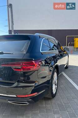 Универсал Audi A4 2018 в 