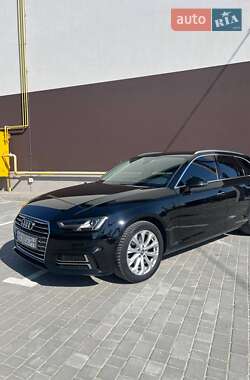 Универсал Audi A4 2018 в 