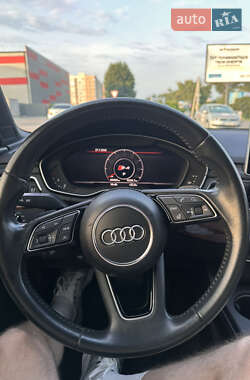 Седан Audi A4 2017 в 
