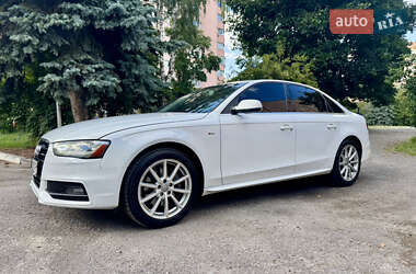 Седан Audi A4 2014 в Києві