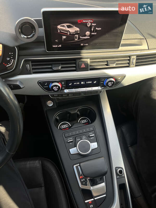 Седан Audi A4 2018 в Ивано-Франковске
