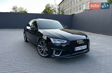 Седан Audi A4 2017 в 