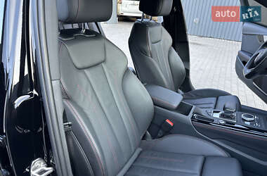 Седан Audi A4 2017 в 