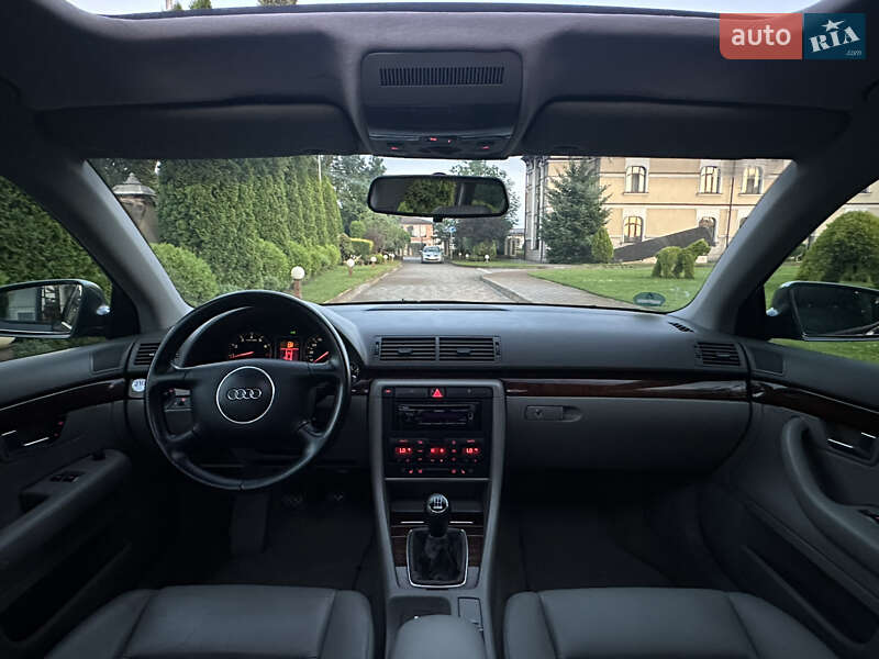 Универсал Audi A4 2003 в Сарнах