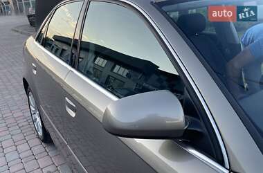 Седан Audi A4 2006 в 