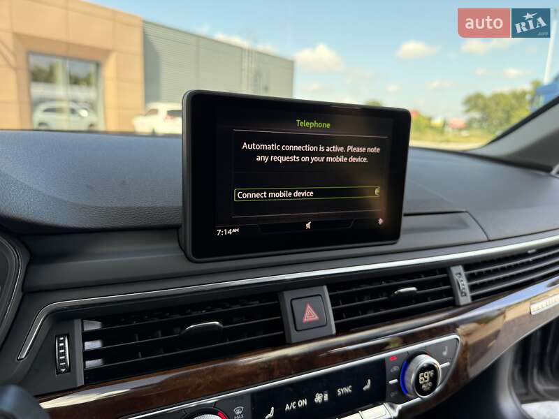 Седан Audi A4 2019 в Днепре