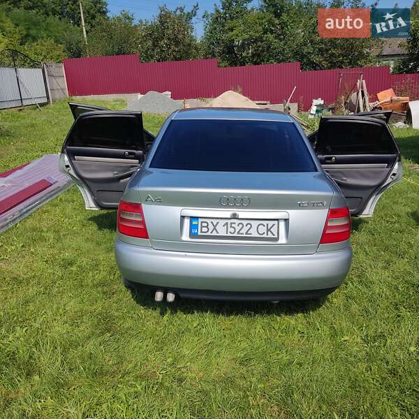 Седан Audi A4 1998 в Каменец-Подольском