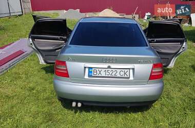 Седан Audi A4 1998 в 
