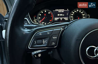 Седан Audi A4 2016 в 