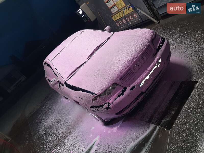 Седан Audi A4 1998 в Киеве