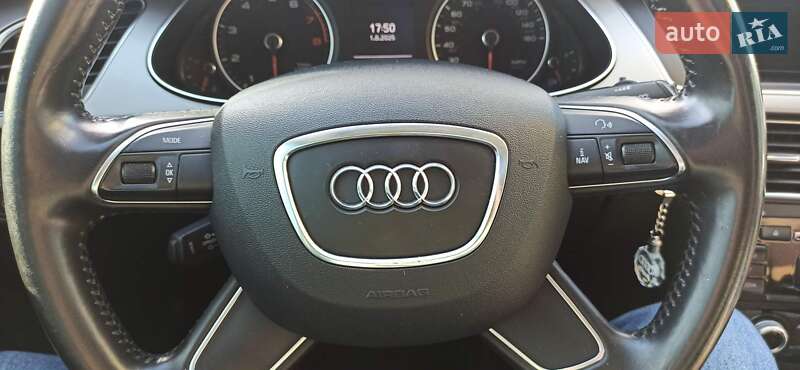 Седан Audi A4 2013 в Киеве