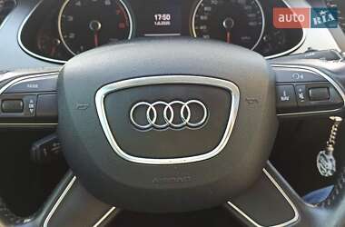Седан Audi A4 2013 в 