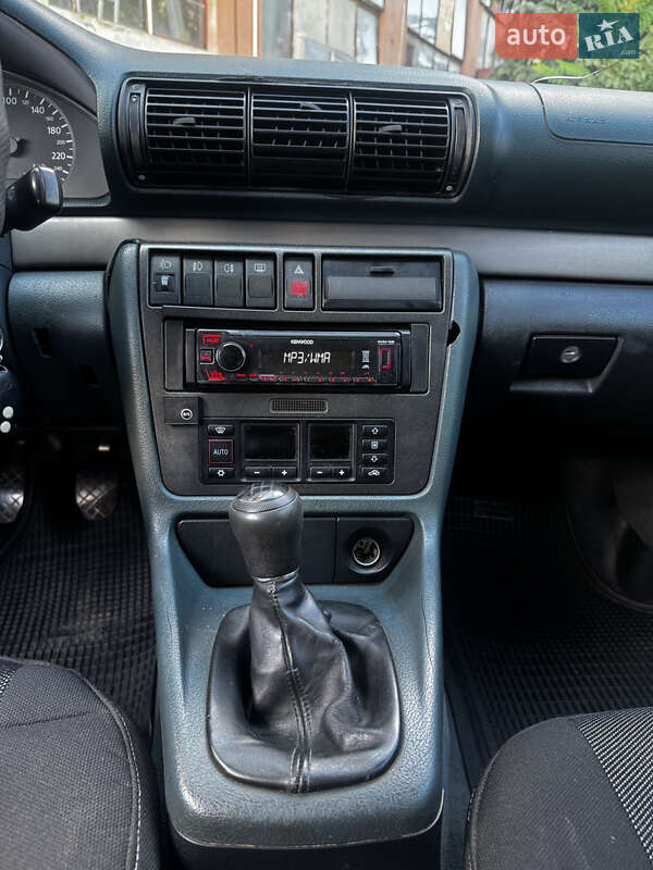 Универсал Audi A4 1998 в Одессе