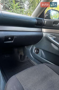 Универсал Audi A4 1998 в 