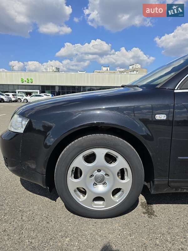 Седан Audi A4 2003 в Киеве