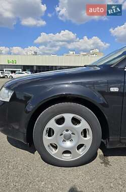 Седан Audi A4 2003 в 