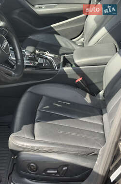 Седан Audi A4 2017 в 