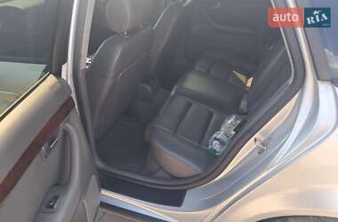 Седан Audi A4 2002 в 