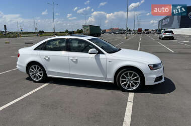 Седан Audi A4 2015 в 