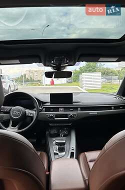 Седан Audi A4 2018 в 