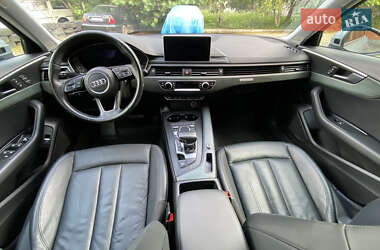 Седан Audi A4 2017 в 