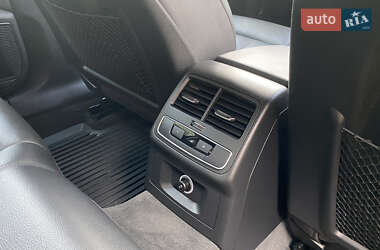 Седан Audi A4 2017 в 