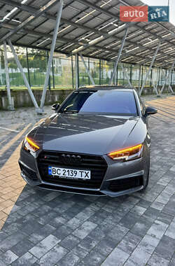 Седан Audi A4 2017 в 