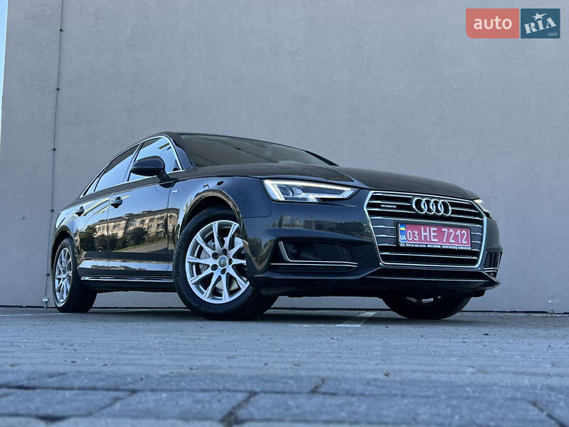 Седан Audi A4 2018 в Дрогобыче
