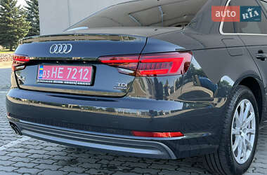 Седан Audi A4 2018 в 
