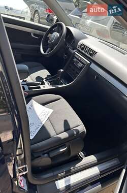 Седан Audi A4 2006 в 