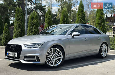 Седан Audi A4 2018 в 