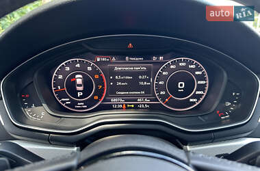 Седан Audi A4 2018 в 