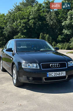 Седан Audi A4 2002 в 