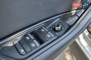 Седан Audi A4 2018 в 