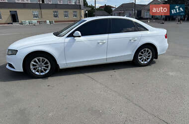 Седан Audi A4 2011 в 
