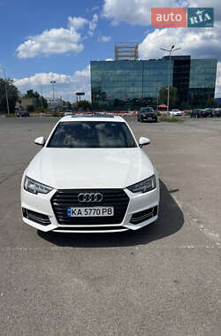 Седан Audi A4 2018 в 