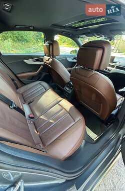 Седан Audi A4 2018 в 