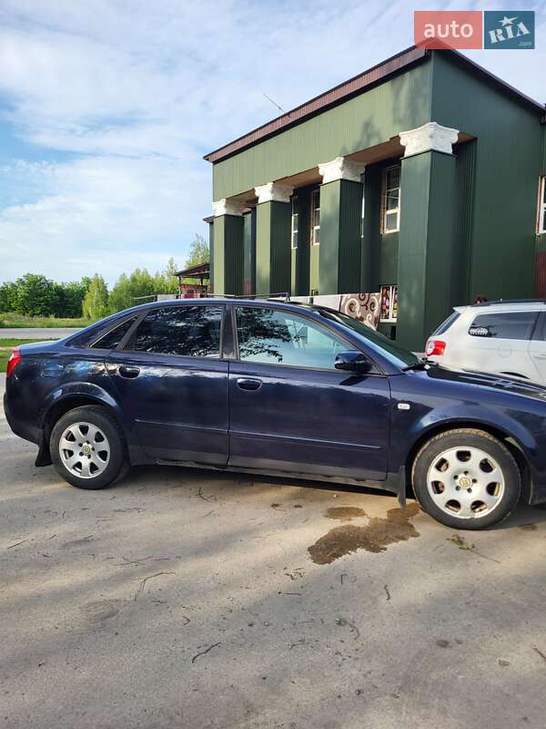 Седан Audi A4 2002 в Славуте