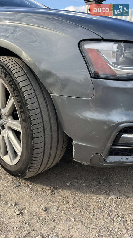 Седан Audi A4 2014 в Киеве