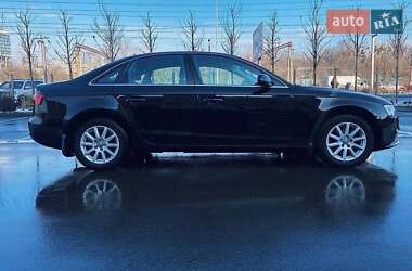 Седан Audi A4 2012 в 
