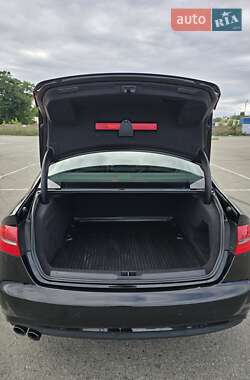Седан Audi A4 2012 в 