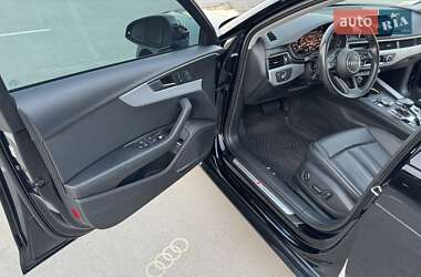 Седан Audi A4 2018 в 